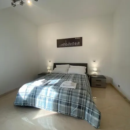 Elegante In Centro Apartament *